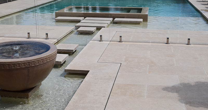 Choose Yarrabee & Castlemaine For Travertine And Bluestone Pavers In Lysterfield