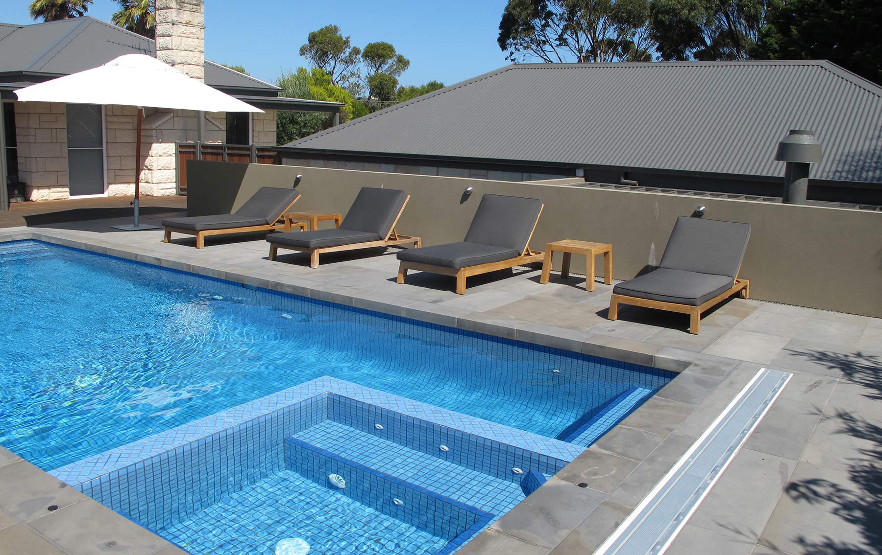 Bluestone Pavers Around Pool Melbourne