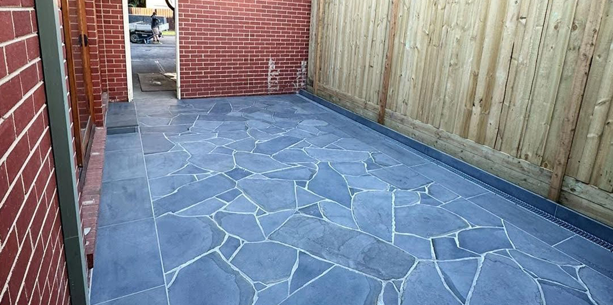 Bluestone_Crazy_Paving