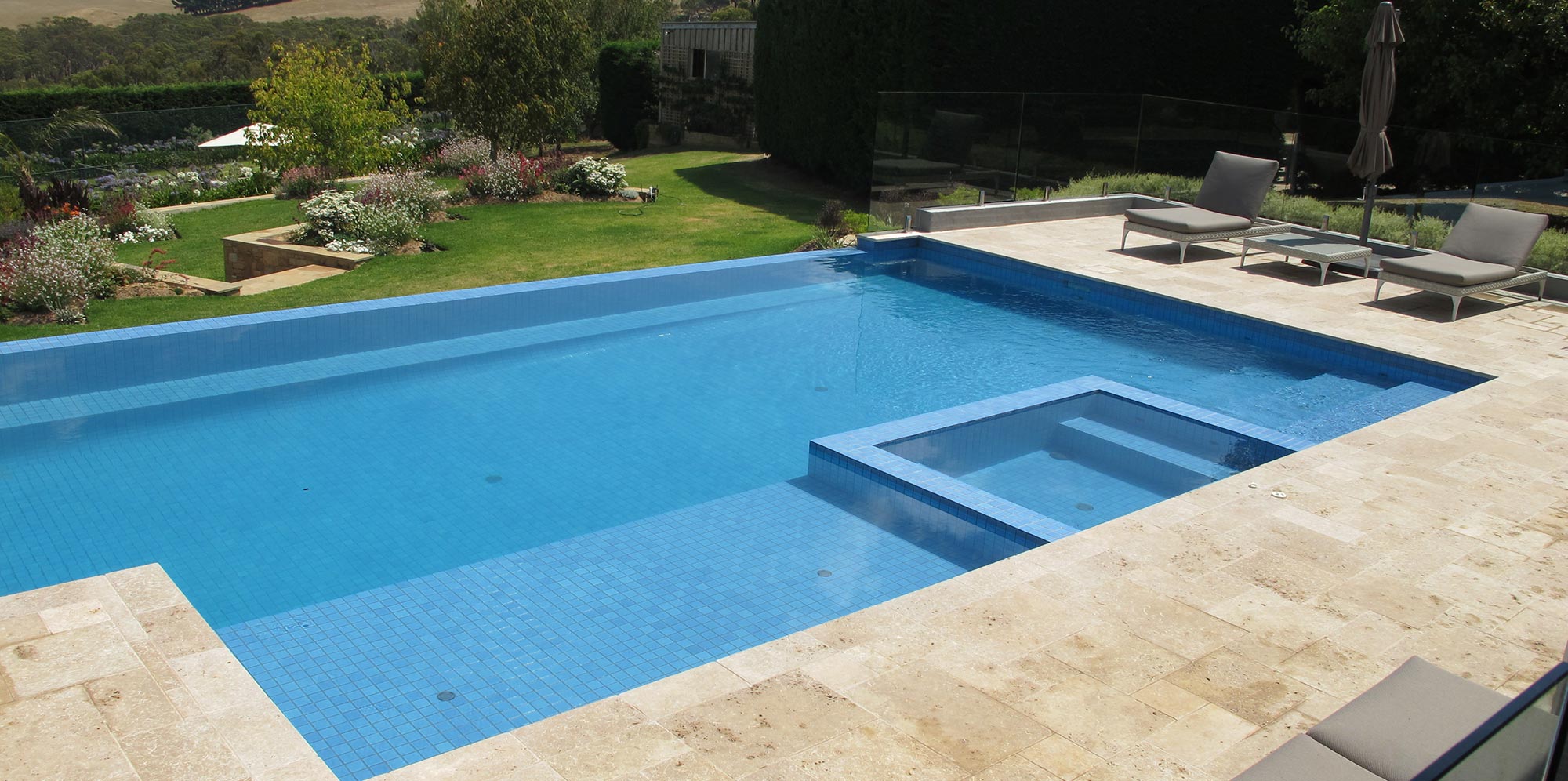 travertine pool coping