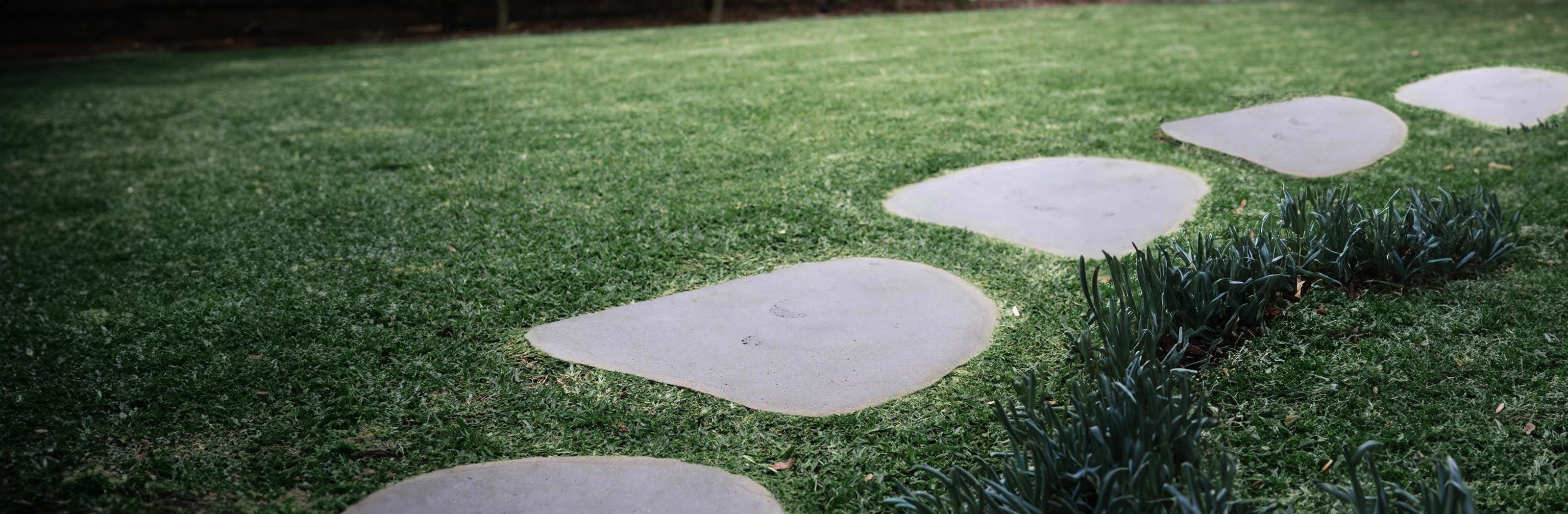 graphite granite paving